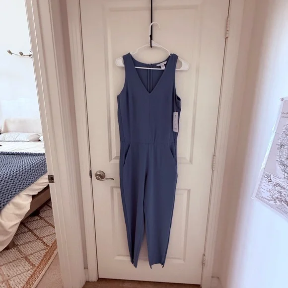 Athleta Brooklyn Jumpsuit - Picture 5 of 7